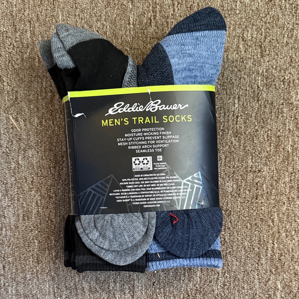 Eddie Bauer Men's Trail Socks - Black, Gray, Blue - Picture 2 of 5